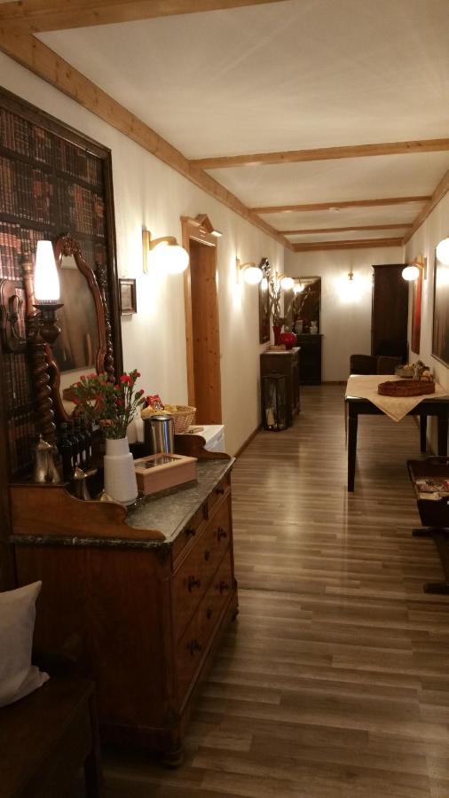 Edel Weiss Gaestezimmer Bed & Breakfast *